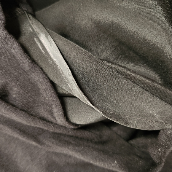 Rock & Republic Black Sequin Trimmed Mixed Media Blouse Size S - Picture 3 of 4